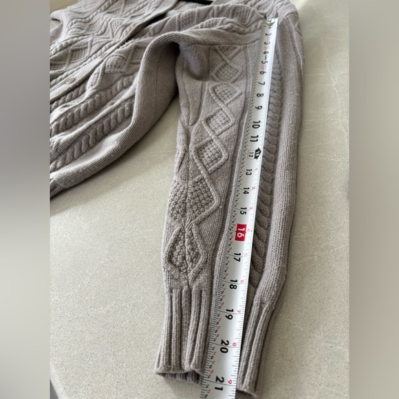 Sunday Best Taupe Cable Knit Cardigan Wool Blend Sz. Small Grandpa Grandma Luxe - Picture 7 of 11